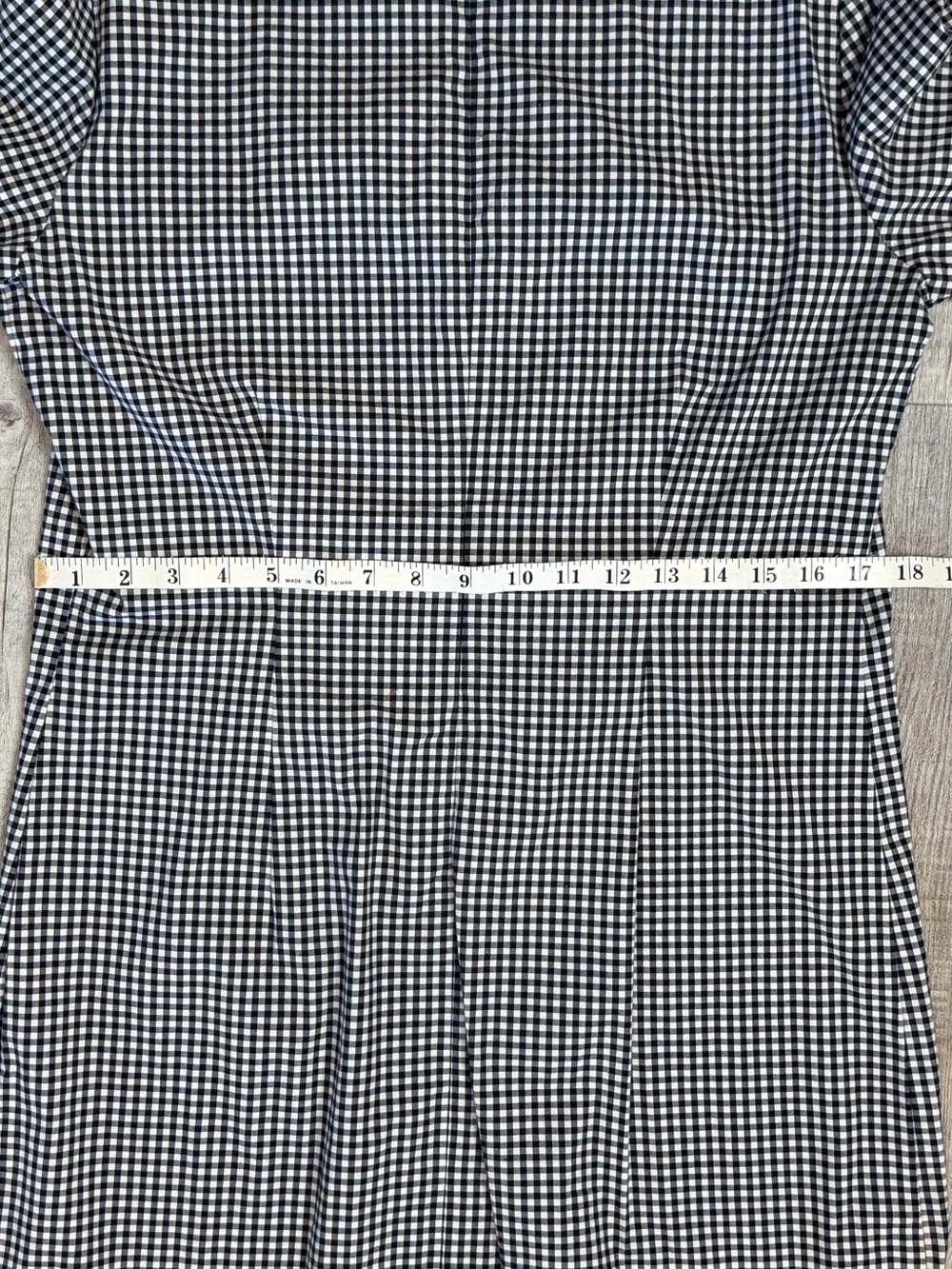 J. McLaughlin Letty Gingham Ruffle Bell Sleeve Sheath Dress Navy White size M - Picture 11 of 14